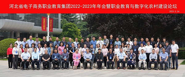 fd6ed45f3ceb4de4ad86f0295526eadf.jpg 15241685604308.jpg