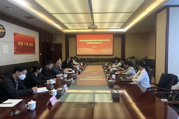 b1e9ad3beaed45f3b5fe91ddf444213e.jpg 15051684203818.jpg