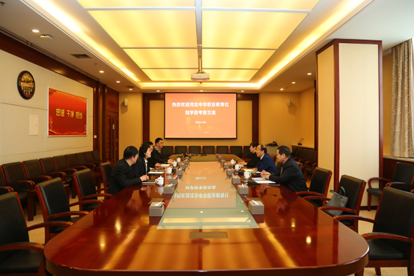 aa8ed96e757b4b7786103f376a9613fa.jpg 3J2A3522.jpg