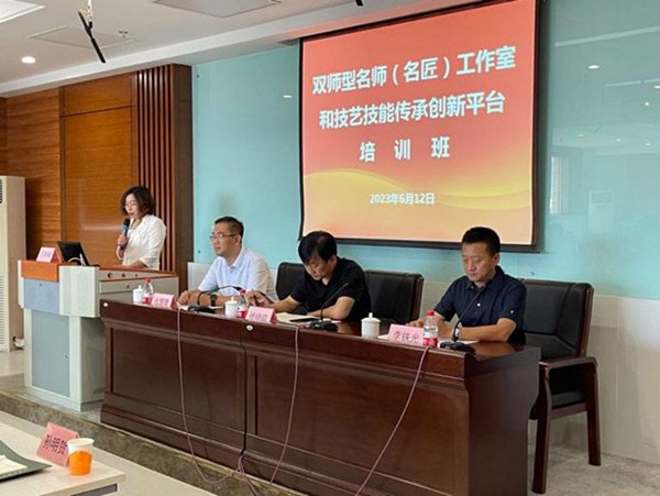 fbf9aad68ec64c399a5d9886ef8053f7.jpg 16061687847.jpg