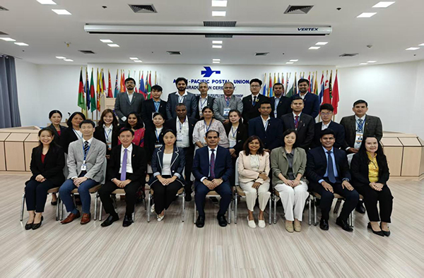 ef4004920f544c2abaf7c6dd95b18bc4.jpg wc1.jpg