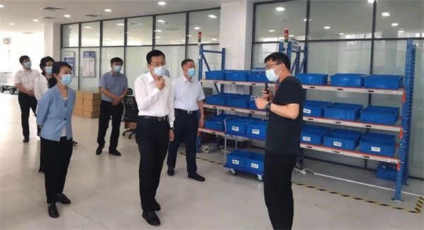 eea7687615824b7695c2f01cf3f71019.jpg 4.jpg