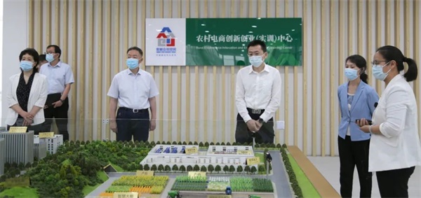 68e92932af4f485a8a779560242f5366.jpg 2.jpg