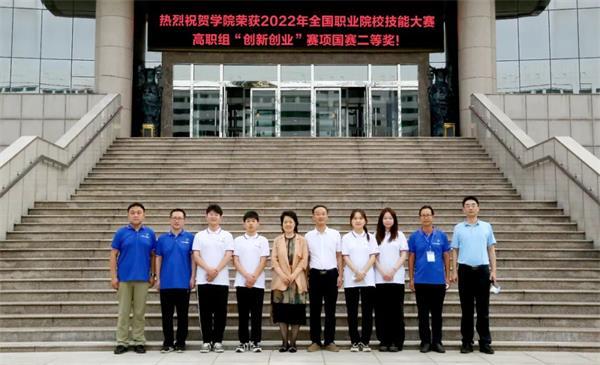 c5f41207e31c4a85bd01253a32d11f8d.jpg 2.jpg